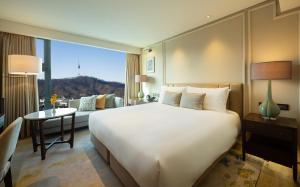 Phòng Loại Sang có 1 Giường Lớn (Deluxe Room with 1 King bed)