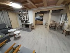 Chaloupka na vršku - Krásný Les