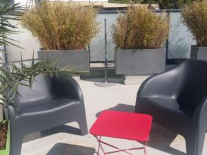 Maisons de vacances Villa with high terrace and panoramic sea views : photos des chambres