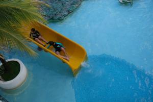 Landcons Hotel & Resort