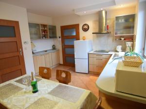 Comfortable holiday home with a large garden