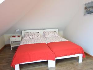 Comfortable holiday home with a large garden