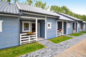 Holiday home in Ustronie Morskie for nature lovers