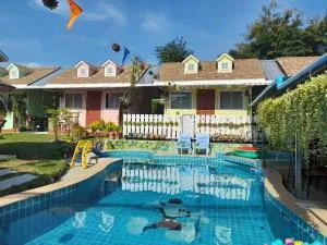 พลอยฟ้ารีสอร์ทเขาเต่า Ployfarresortkhaotao - 考陶