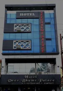 HOTEL VEER BHUMI PALACE - 占西