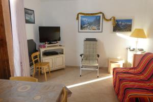 Appartements Boost Your Immo Oucanes Reallon Ouc7 : photos des chambres