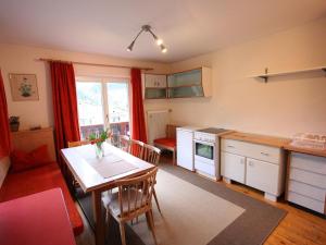 Chalet in Hopfgarten near Ski Lift