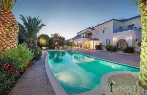 Villa Noaina in Lagonissi - Ólimbos