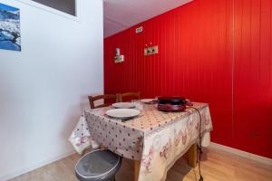 Appartements Charmant appartement pour 6 personnes a 280m des pistes : photos des chambres