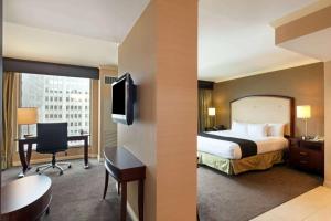Junior Suite room in Wyndham Grand Pittsburgh