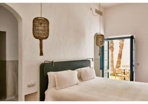Double Room with Patio and SPA access room in Hotel Can Faustino Relais & Chateaux