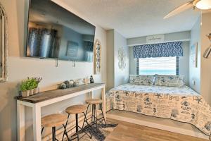 Oceanfront Condo with Balcony in Myrtle Beach!