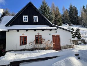 Rozpravkovy Domcek Zvoncek