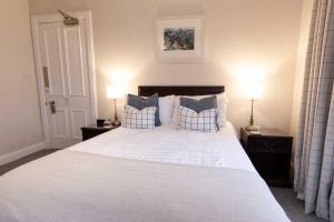 Double Room room in Fernbank House