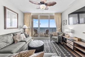 Beach Club 909A- Avalon