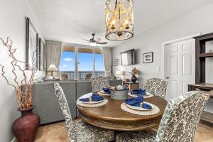 Beach Club 909A- Avalon