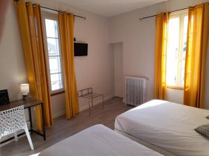 Hotels Contact Hotel de France : photos des chambres