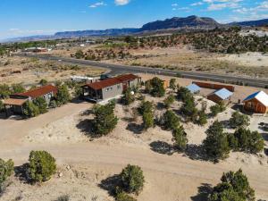 Cabin room in Escalante Cabins & RV Park