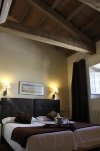 Double or Twin Room room in Hotel Leonor de Aquitania