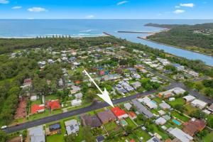 Gone Coastal - pool, river, beach getaway