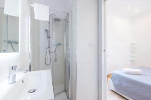 Garisenda, Bologna by Short Holidays