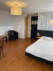 Hotels Le Creusot Hotel : photos des chambres