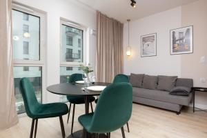 Studio Apartment Praga Targowa by Renters