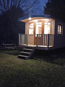 Campings Roulottes Les Alpaguettes : photos des chambres