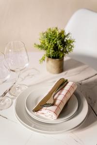 Oisife Apartments img20