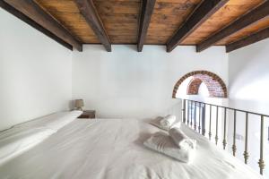 GuestHost - Porta Romana & Bocconi Cosy Apartment