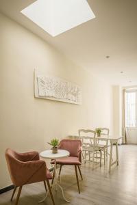 Oisife Apartments img76