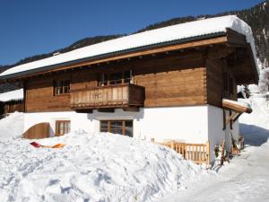 Apartment in Leogang near Ski Slopes