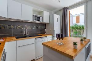 Appartement Montévrain Proche Disneyland - 6 Pax WIFI Parking