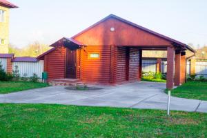 Приозерний заїзд