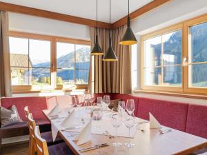 Chalet in Wald near Ski Slopes