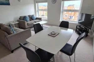 Beautiful 2-bed Apartment on Torquay seafront - 牛顿阿伯特