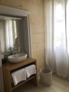 B&B / Chambres d'hotes Chateau Bonalgue - Pomerol : Chambre Double - Vue sur Jardin