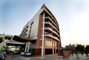 Clarion Bella Casa at Airport