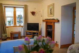 Wee Blondies Ski Cottage