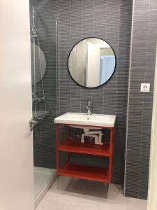 Acogedor apartamento a 100 mtr de la playa, 1 dormitorio y salón con sofá cama