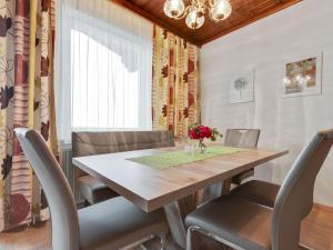 Apartment in Afritz near Ski Resorts