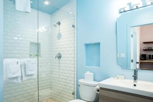 Waterfront Deluxe Room with King Bed room in Lime Tree Bay Resort