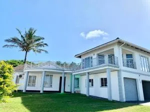 Awesome Sea views! House near Zimbali - Westbrook