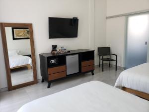 CaLu Hotel en La Laguna, Santa María del Oro