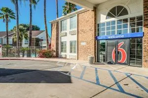 Studio 6 Tucson, AZ - North - Марана