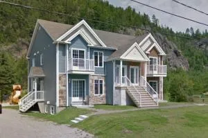 Condo Mont-Édouard 2 - Riviere Eternite