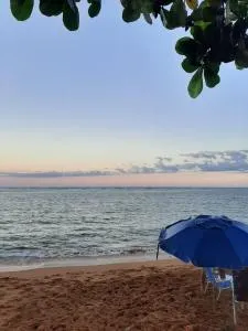 Xodó da Praia - amplo apartamento 3 qts 260 m da praia - Pau Brasil