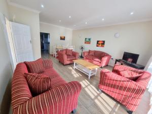 Mwaiseni Maisonettes apartments