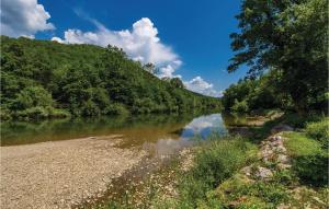 Awesome Home In Brod Na Kupi With Sauna