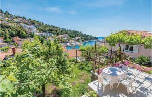 1 Bedroom Lovely Apartment In Rabac